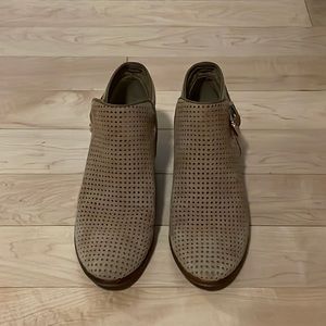 Sam Edelman Booties size 6